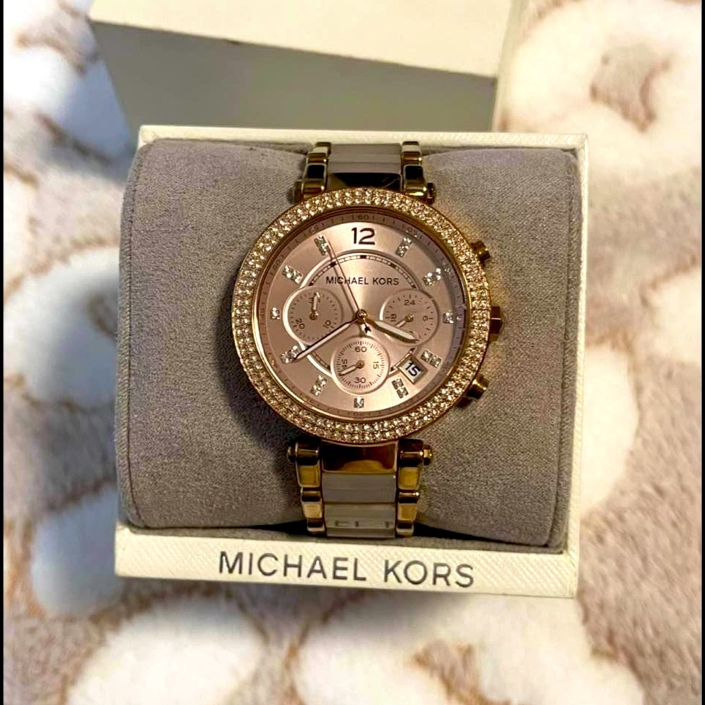 Mk Watch - image 1